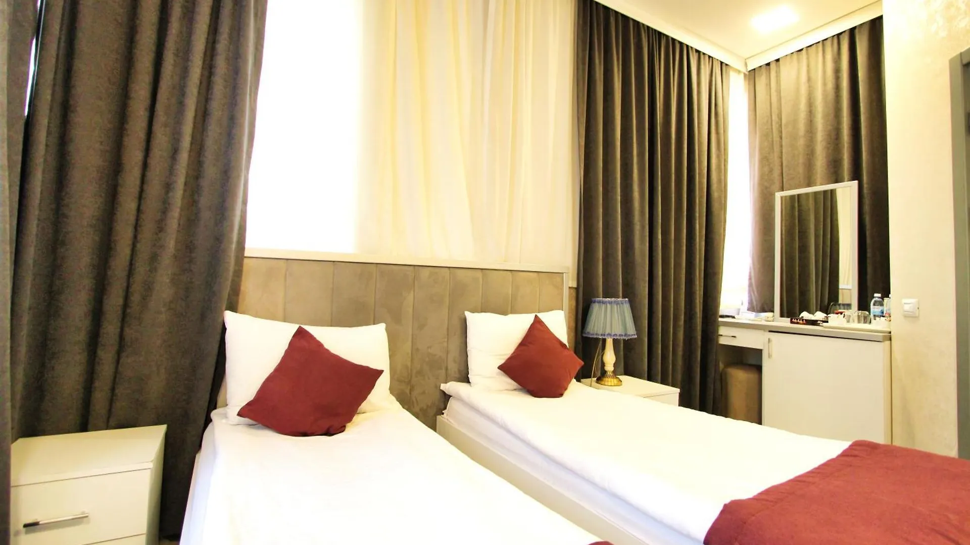 Sunday Palace Hotel Baku